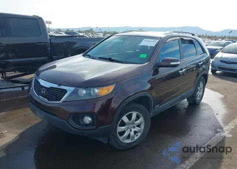 2012 Kia Sorento Lx V6 z USA, uszkodzony, nr VIN 5XYKTDA26CG262854